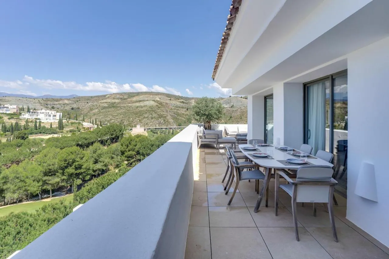 Holiday home Duplex Penthouse With 3 Bedrooms Estepona