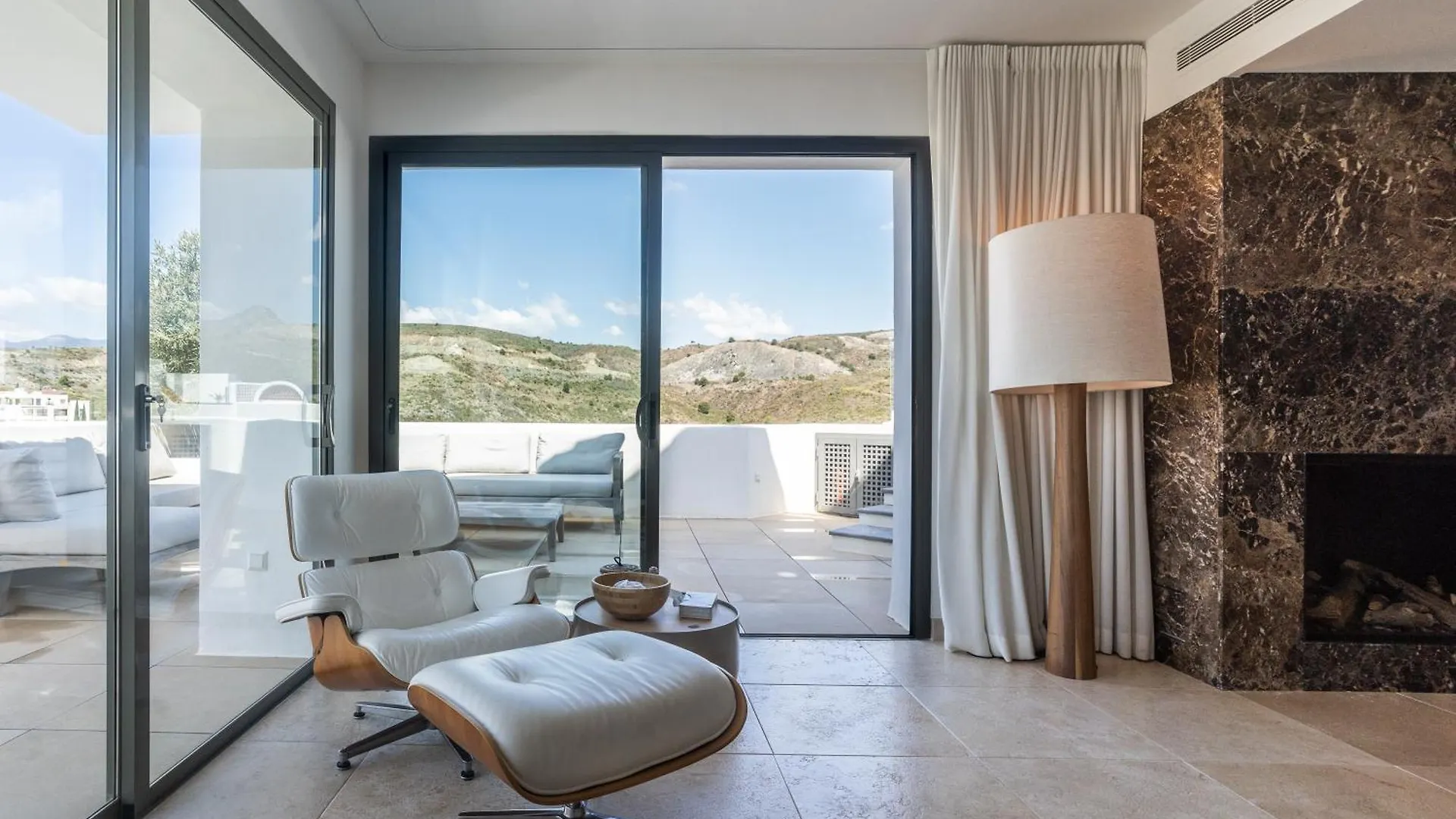 Duplex Penthouse With 3 Bedrooms Estepona Holiday home